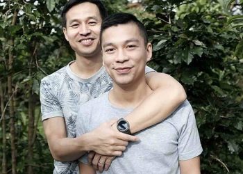 Cặp đôi nhà thiết kế Adrian Anh Tuấn và doanh nhân Sơn Đoàn