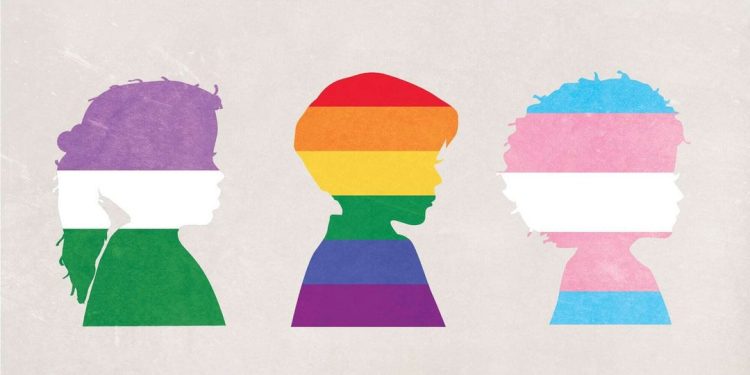 Hầu hết các bậc cha mẹ đều sốc, không muốn chấp nhận sự thật.