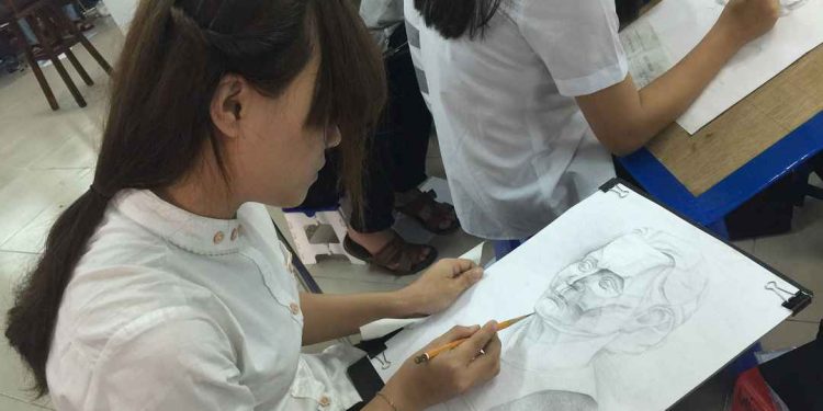 Ngành thiết kế thời trang học trường nào tốt nhất?