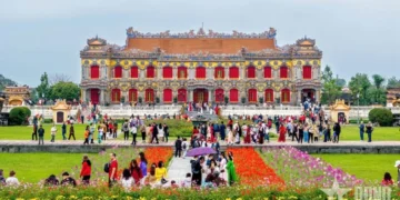 Khám phá Huế với lịch trình tối ưu cùng NVK Travel